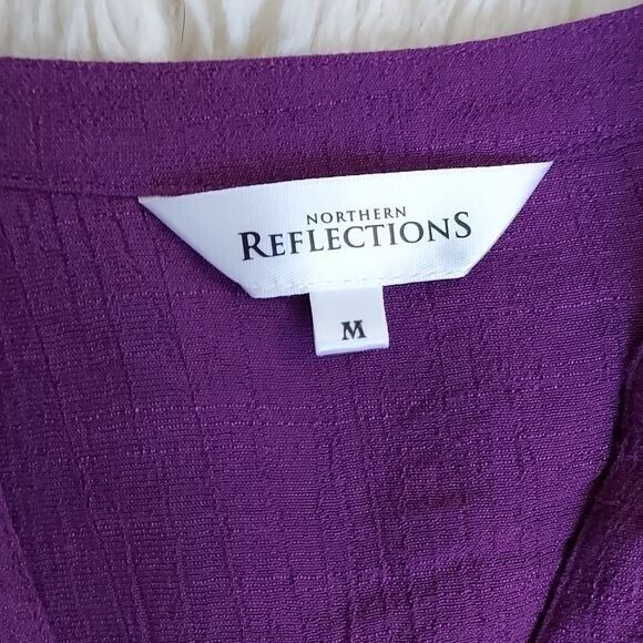 Northern Reflections M Crinkle Blouse V Neck Button Up Roll Tab Sleeve Tie Back - Picture 8 of 10